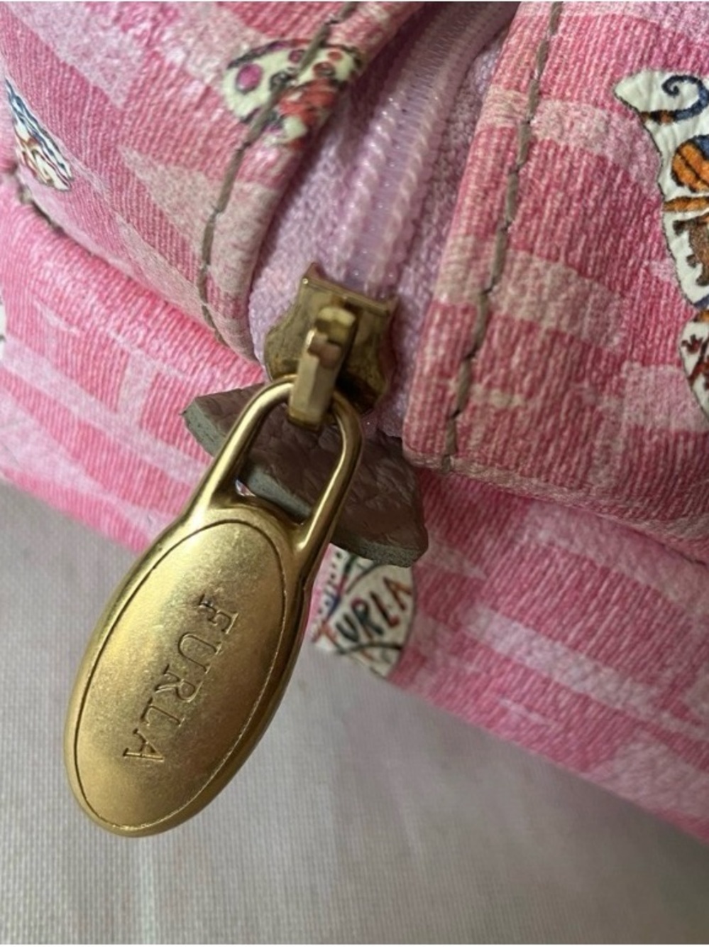 Furla Pink Butterfly pouch - Picture 4 of 6